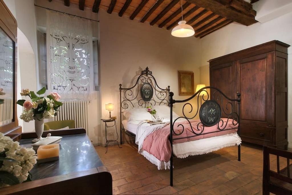 Allegretti Agriturismo Castelnuovo Berardenga Bagian luar foto