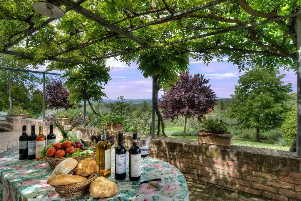 Allegretti Agriturismo Castelnuovo Berardenga Bagian luar foto